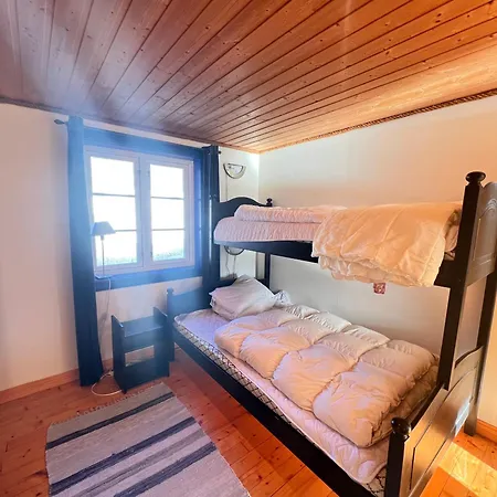 Atlantic Road Seaside Housing Apartment Litlrossoya