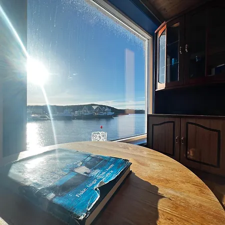 Atlantic Road Seaside Housing *