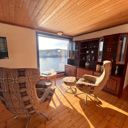 Atlantic Road Seaside Housing
